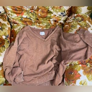 Oversized American eagle sweater brown